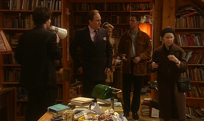 YES, BUT IT'S MY SHOP! COME ON, GO HOME! BYE-BYE! 