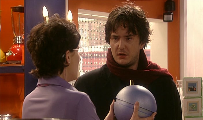 - IT'S VERY IN. - YOU DON'T KNOW, DO YOU? 