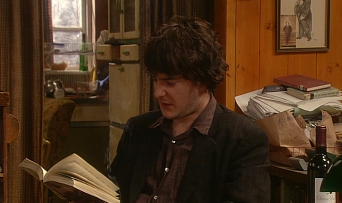 - THAT'S JUST A LITTLE... - THERE'S JAM IN THE BATH. 