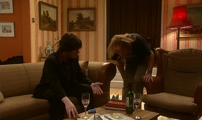 - OW! OHHH! - WHAT? 