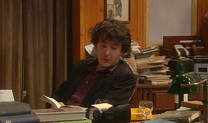 - OCCASION? - I'VE GOT A DATE. 