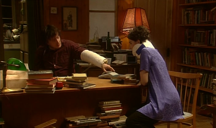 - WE'RE CLOSED. - WE'RE CLOSED! 