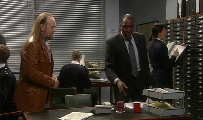 - GRAB YOUR COFFEE. - RIGHT. 