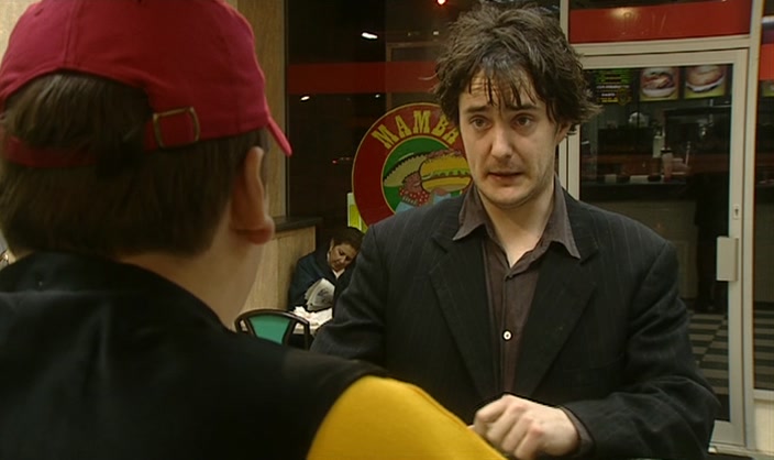 DOES THE... MAMBA BURGER COME WITH TASTY CHEESE? 