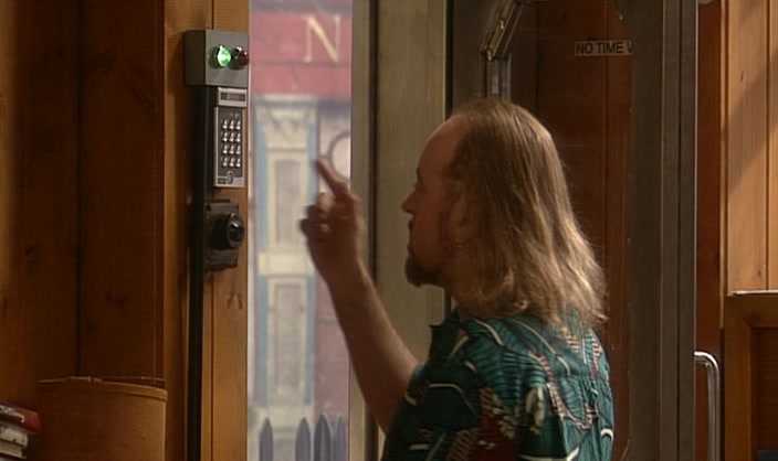 THIS IS THE MAIN LOCK. YOU ARM IT BY PRESSING 05. 
