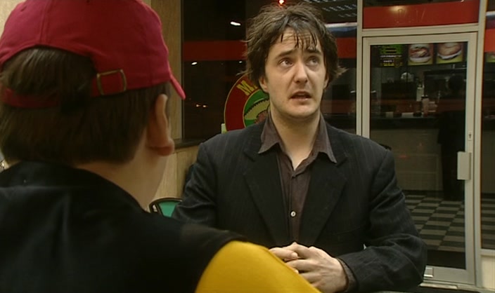 DOES THE... MAMBA BURGER COME WITH TASTY CHEESE? 