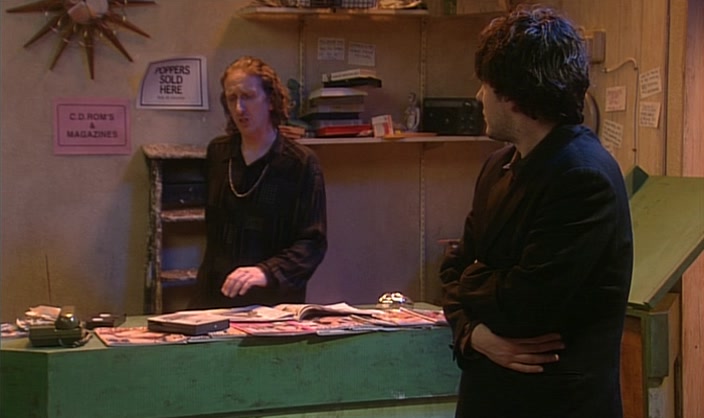 - THAT'S VERY SPECIFIC. - WELL, JUST KEEP LOOKING. 
