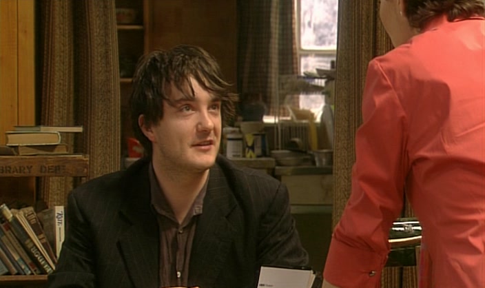- YES... - BIG SMILE, BLACK GUY, CHAT SHOW. 