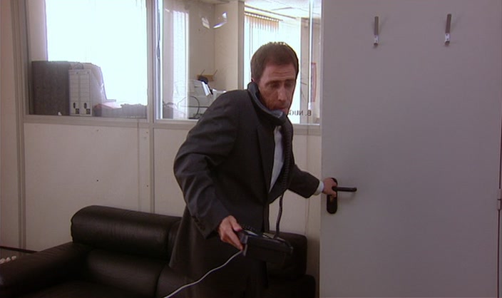 BUT YOU DON'T WANT THAT BECAUSE WHEN I STEP IN, THOSE BOXES TRAVEL. 