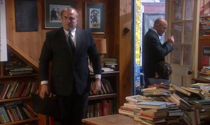 - SORRY TO TROUBLE YOU, GUS. - NO TROUBLE. 