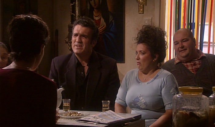 MARTINA'S MOVING INTO A NEW FLAT AND SHE NEEDS A BIT OF HELP 