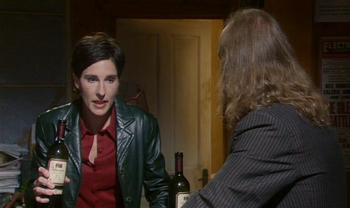 - RIGHT. - THAT FAMILY I FOUND. 
