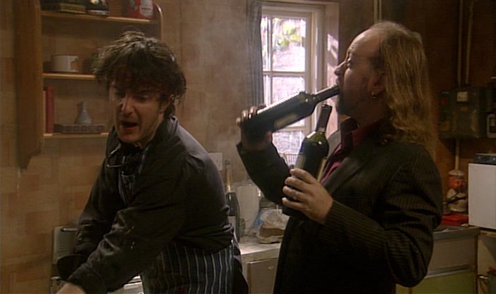 - IL N'Y A PAS D'ANYTHING ELSE. - (CREATURES GRUNTING) 