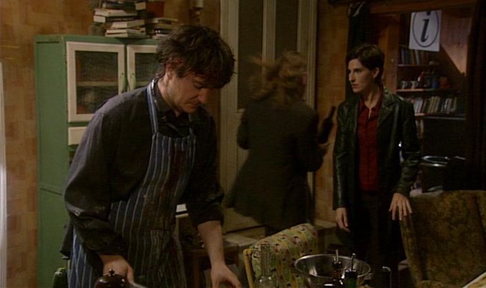 - I'M IN TROUBLE, I NEED ADVICE. - HANG ON. 