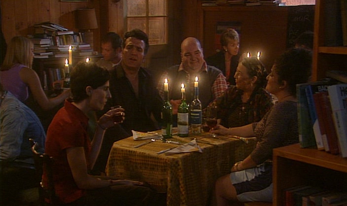 - FRAN, OUR FOOD'S VERY LATE. - FRAN, MAKE FOOD COME. 