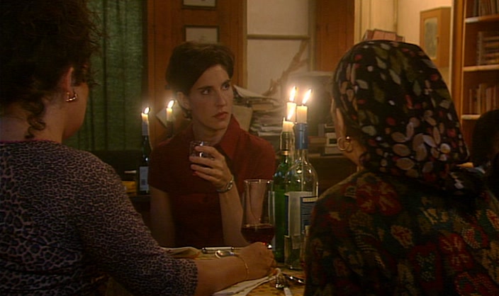 - FRAN, OUR FOOD'S VERY LATE. - FRAN, MAKE FOOD COME. 