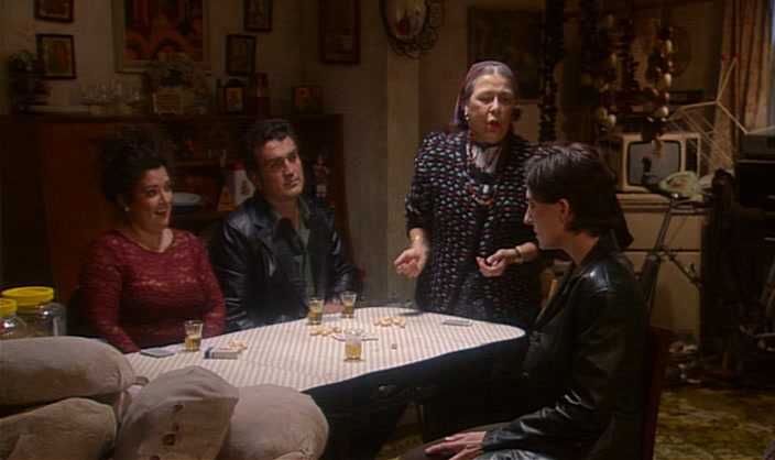 BUT THE FAMILY IS TIGHTLY BOUND, LIKE THIS SAUSAGE. 