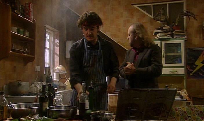 - NOW FOR THE MAINS. - (SCAMPERING) 