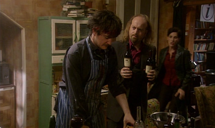 - I'M IN TROUBLE, I NEED ADVICE. - HANG ON. 