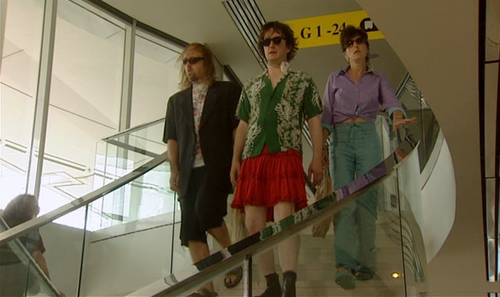 - IS THIS PRAGUE? - I DON'T CARE. 