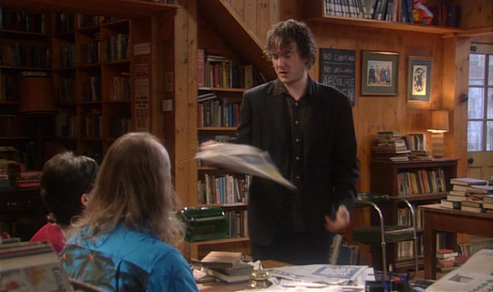 - AND I'M NOT GOING TO THAILAND. - YOU SAID YOU WEREN'T GOING ANYWHERE. 