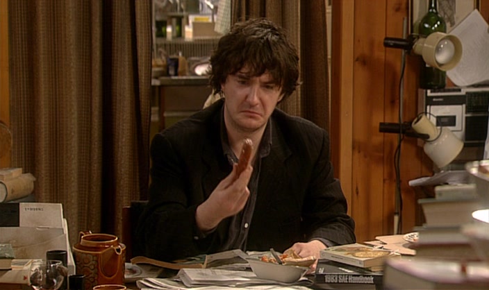- THAT'S IT. YOU'RE EVICTED. - WHAT? 