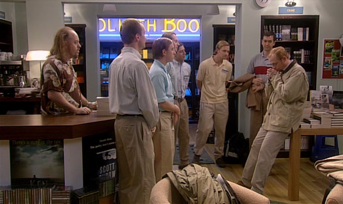 OK, HUDDLE TIME, HUDDLE TIME. GATHER ROUND, GUYS. (CLEARS THROAT) 