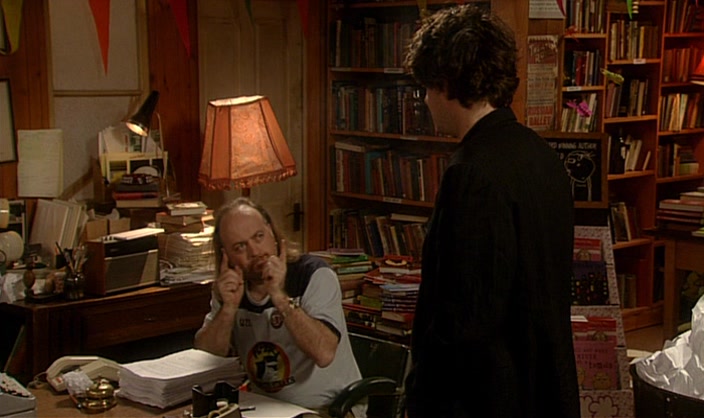 - AN ELEPHANT? - THAT'S RIGHT. 