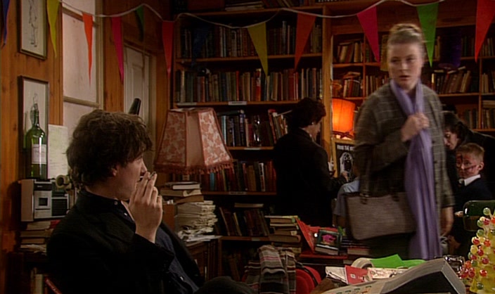 - I'M SO SORRY. - NOT AT ALL. 