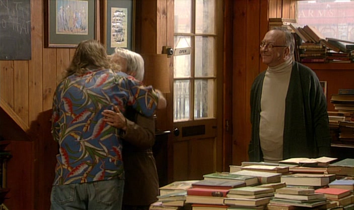 - SEE YOU THEN, DARLING. - BYE, MOO-MA. 