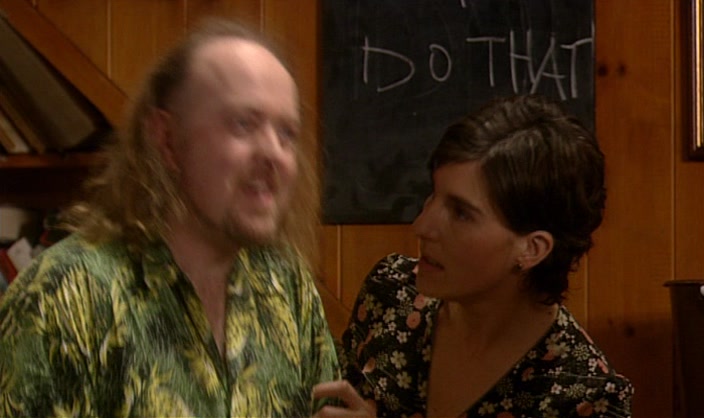 - EASY. - EASY! EASY! WELL... 