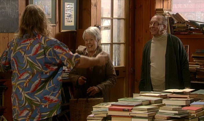 - SEE YOU THEN, DARLING. - BYE, MOO-MA. 
