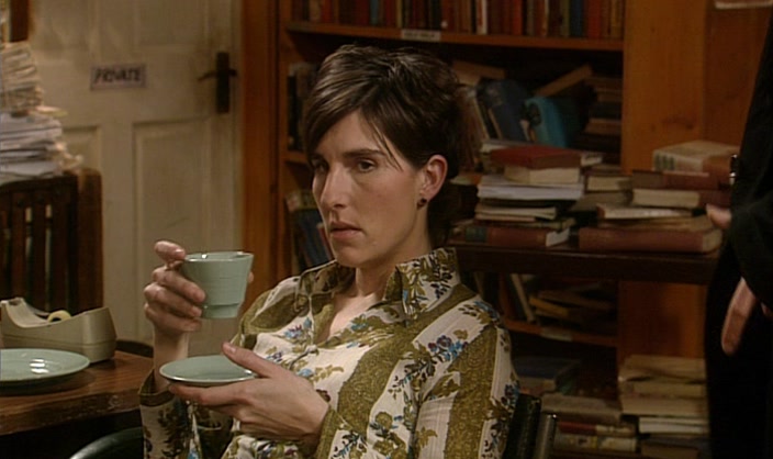 - WHO KNOWS HOW TO PLAY POKER? - ME. 