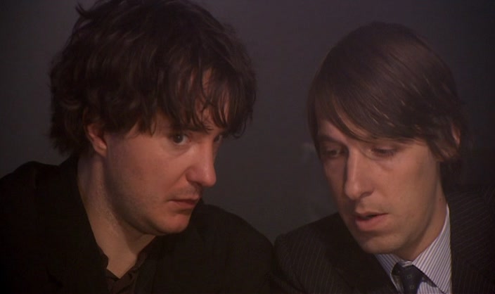 - I'LL TELL YOU WHEN TO BET. - WOULD YOU? 