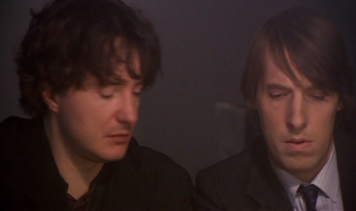 - I'LL TELL YOU WHEN TO BET. - WOULD YOU? 