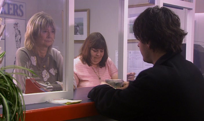 I'LL PUT 60 QUID ON YOU, YOU LOOK NIPPY. 