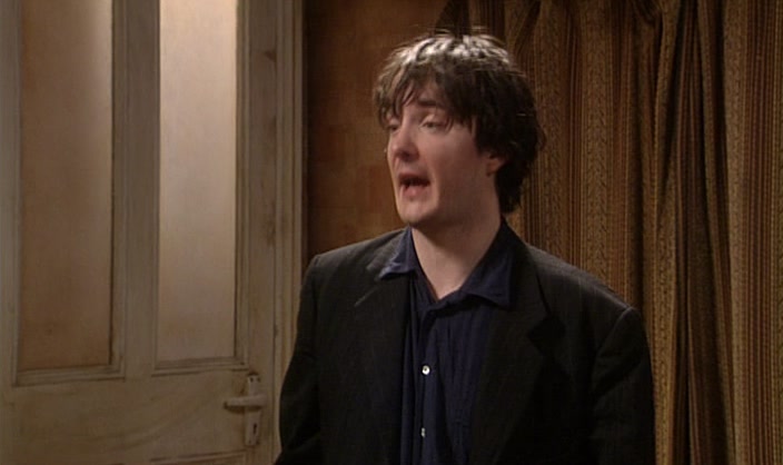 - ESSENTIALLY, IT'S A CAT. - TAKE IT TO THE CATTERY. 
