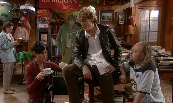 - YOU HAD DUST ON YOUR KNEES. - THANK YOU, FRAN. 