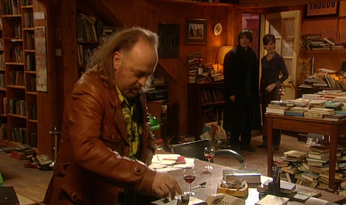 KAZOO. SNUFF.  