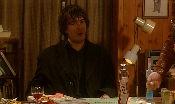 - MAYBE I'VE GOT A FEW LITTLE FACTS. - I'VE THROWN A SEVEN! BEAT THAT. 