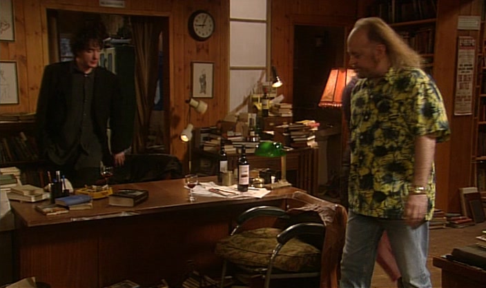 RIGHT, SO YOU DON'T WANT TO SIT IN THE GARDEN. 