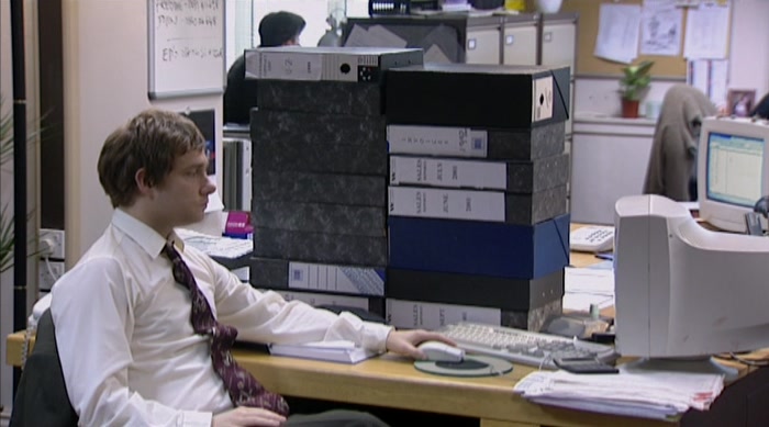 - IT'S ON VOICEMAIL. - LEAVE A MESSAGE. 