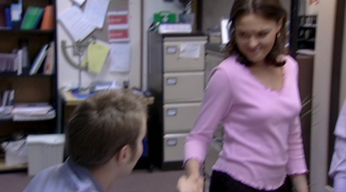 - AND RICKY. - HI. NICE TO MEET YOU. 