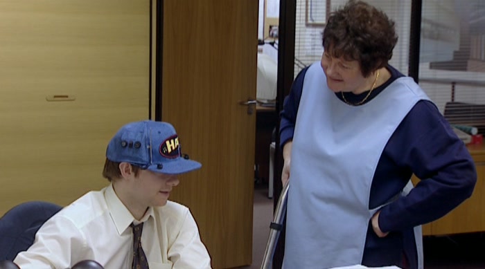 - THE HAT? - THE HAT, YES. WELL DONE. 