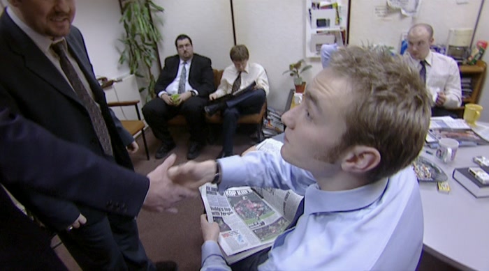 - RICKY, THIS IS CHRIS. - HELLO, MATE. 