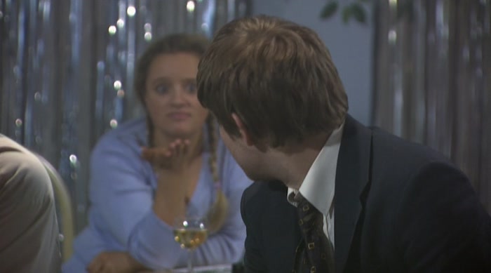 - I DIDN'T KNOW. - YOU DO KNOW. 