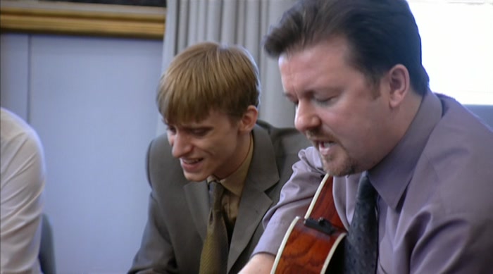 (GARETH HARMONISES)  