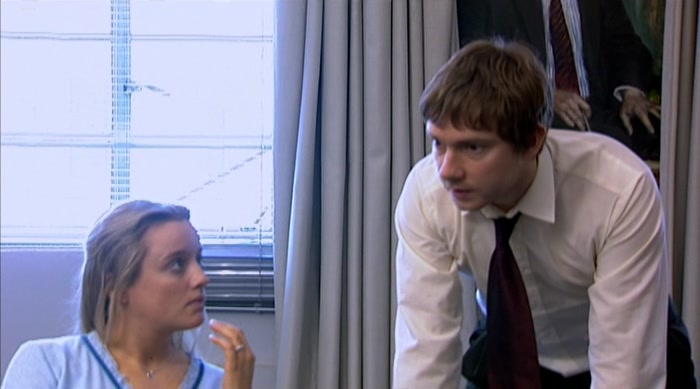 NOW YOU'VE SPLIT UP WITH LEE, WOULD YOU LIKE TO COME OUT FOR A DRINK? 