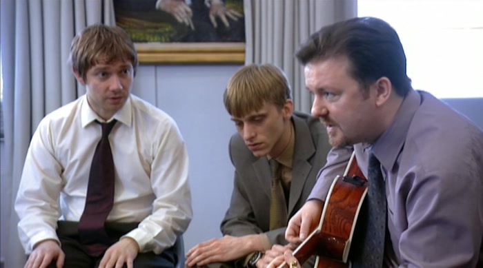 - WHAT, YOU? - NO. HE'S LOOKING AT A PHOTOGRAPH. 