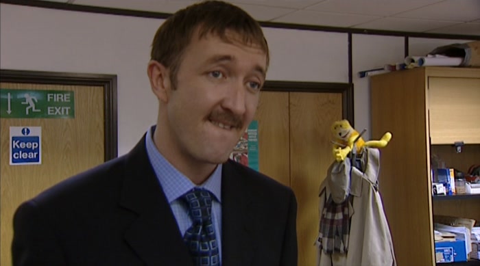 OBVIOUSLY, FINCHY'S A SOPHISTICATED GUY,  